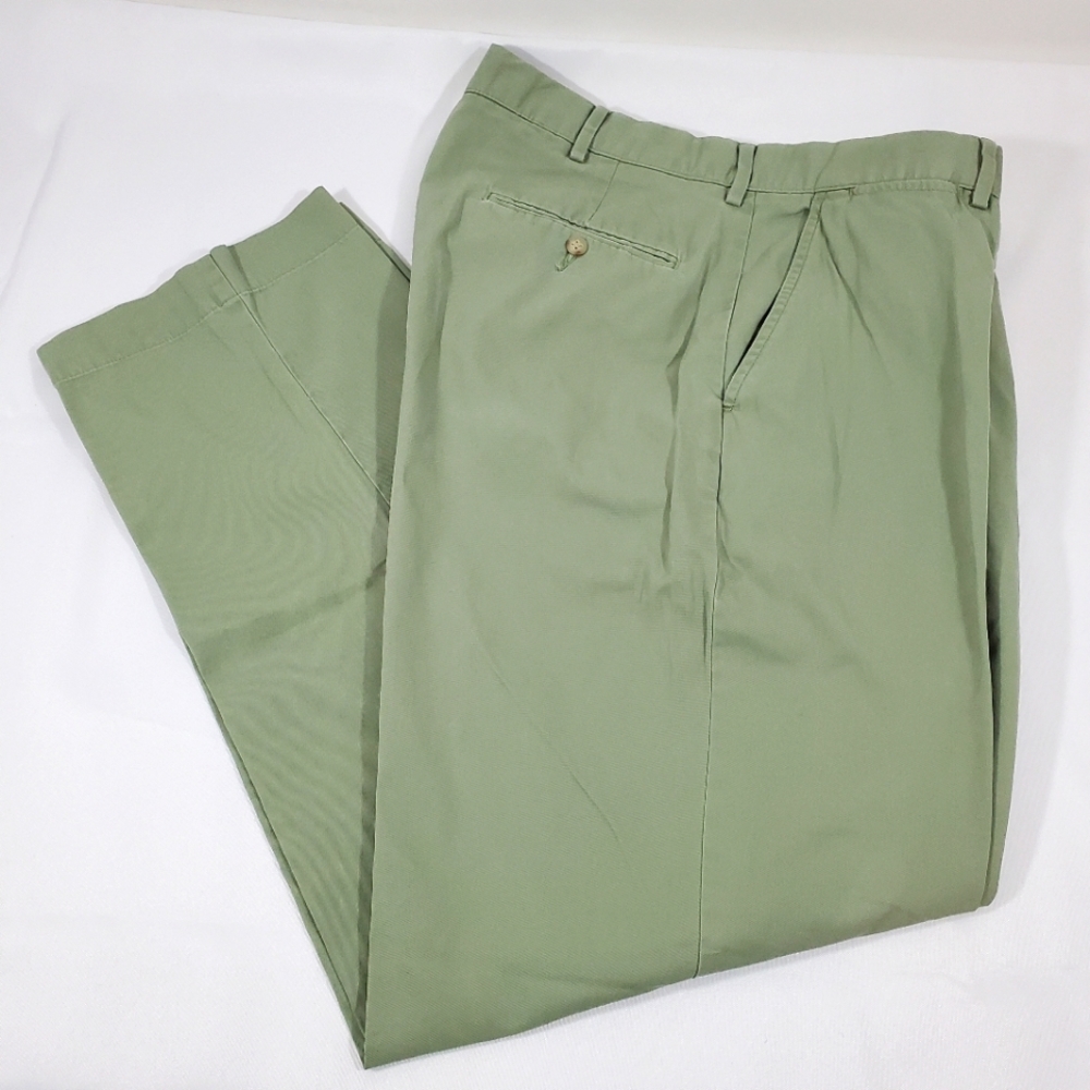 POLO Ralph Lauren Classic Chinos Pants Men's 35x30 Mint Green Khakis Flat Front.